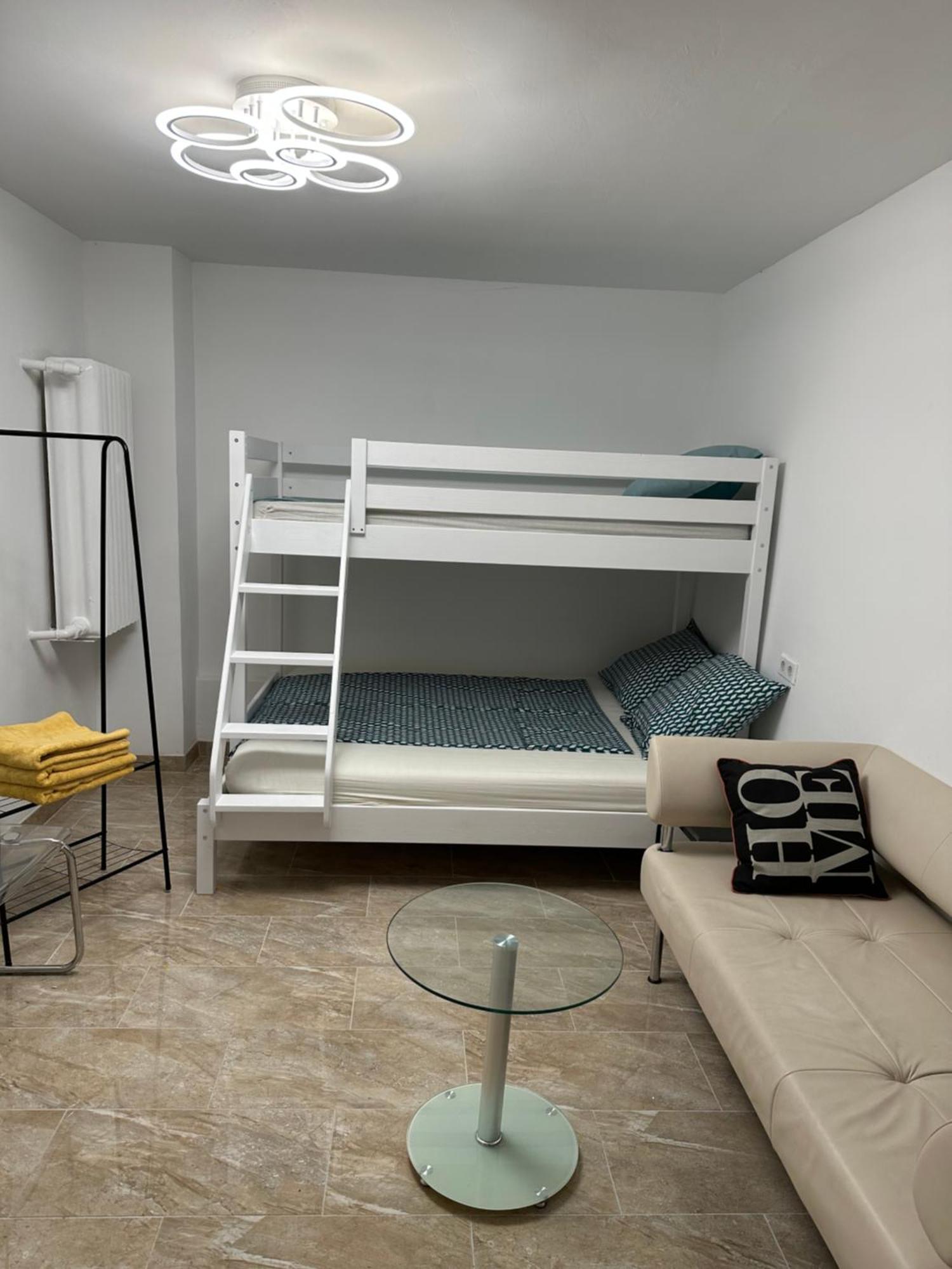 Gemuetliche Gaeste Suite Fuer Ruhige Naechte. Zentral Ichenhausen Exterior foto
